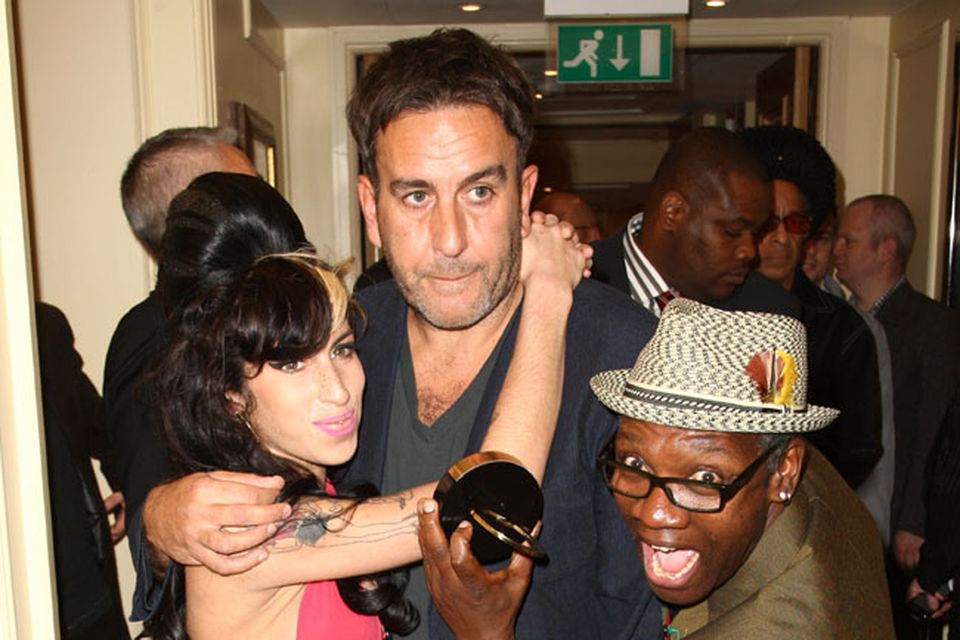 foto 1 amy e terry - O Atlântico Negro (Capítulo 5) Amy Winehouse e o The Specials