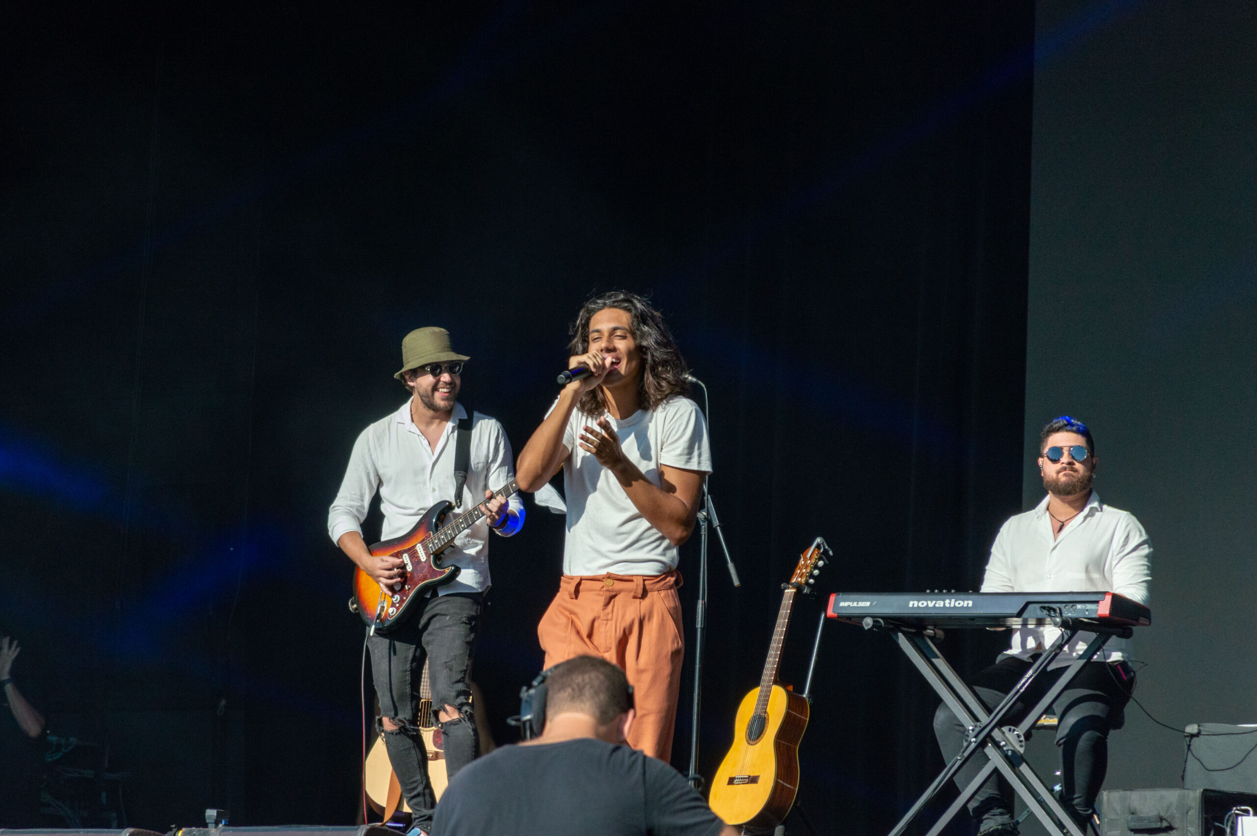 Lucas Mamede no sábado (24) durante o Festival Turá - Foto Por Beatriz Paulussen (@beaplssn)