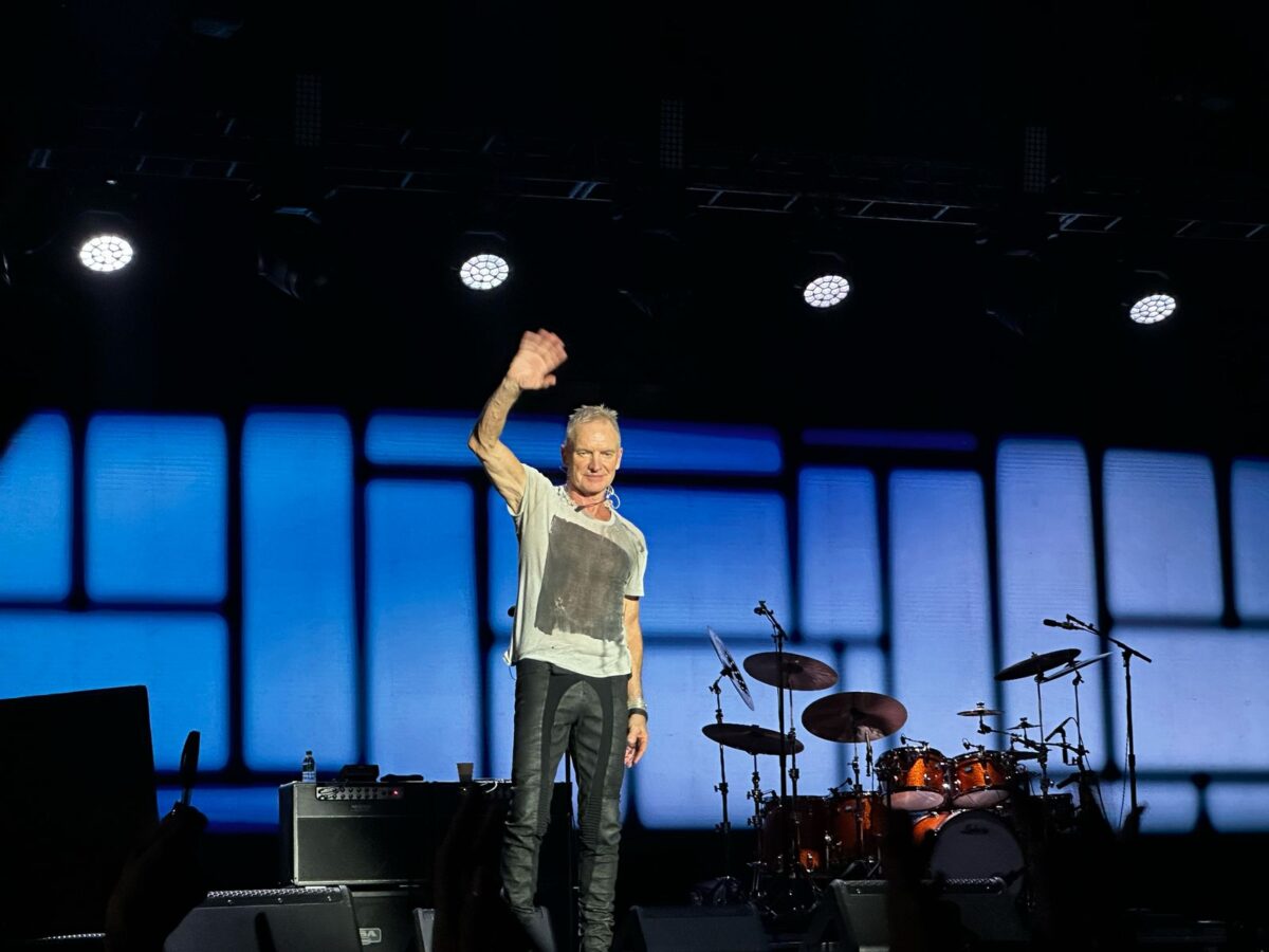 Sting dando Tchau em São Paulo