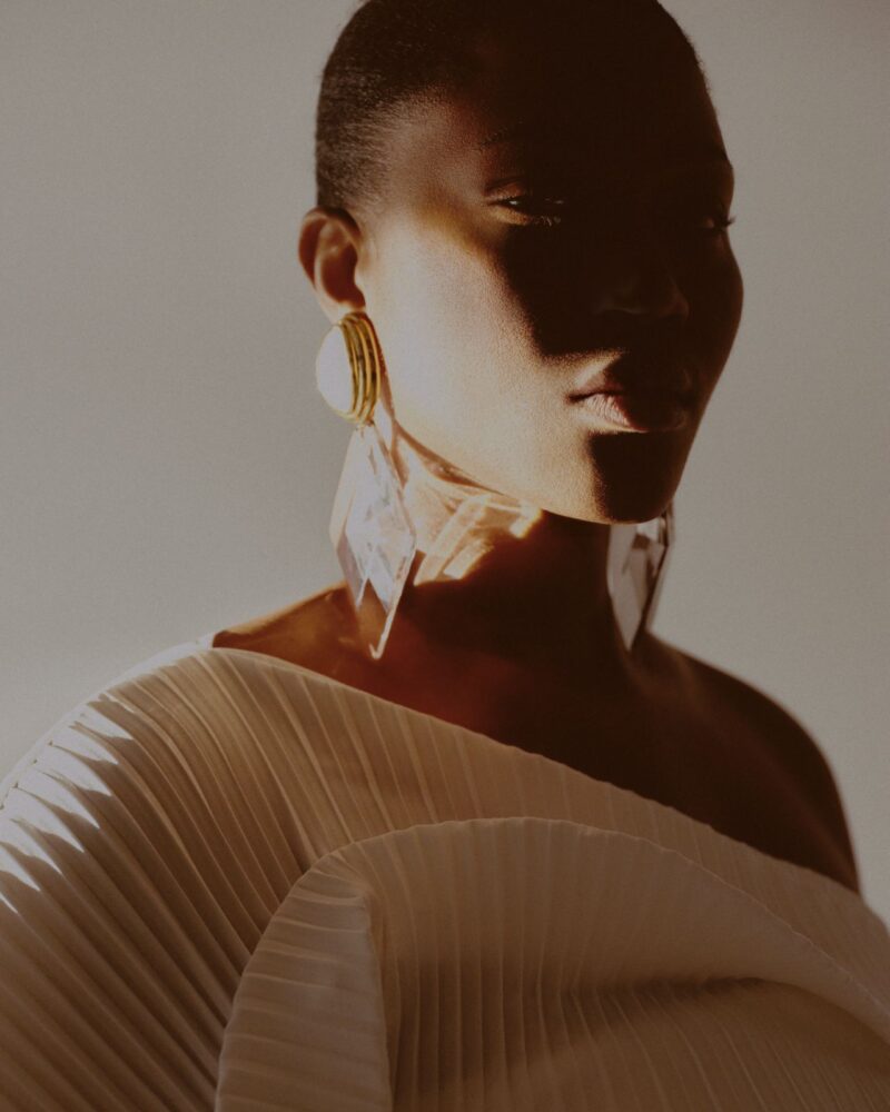 Luedji Luna - 2025 - Luedji Luna mergulha nas profundezas em Um Mar Pra Cada Um