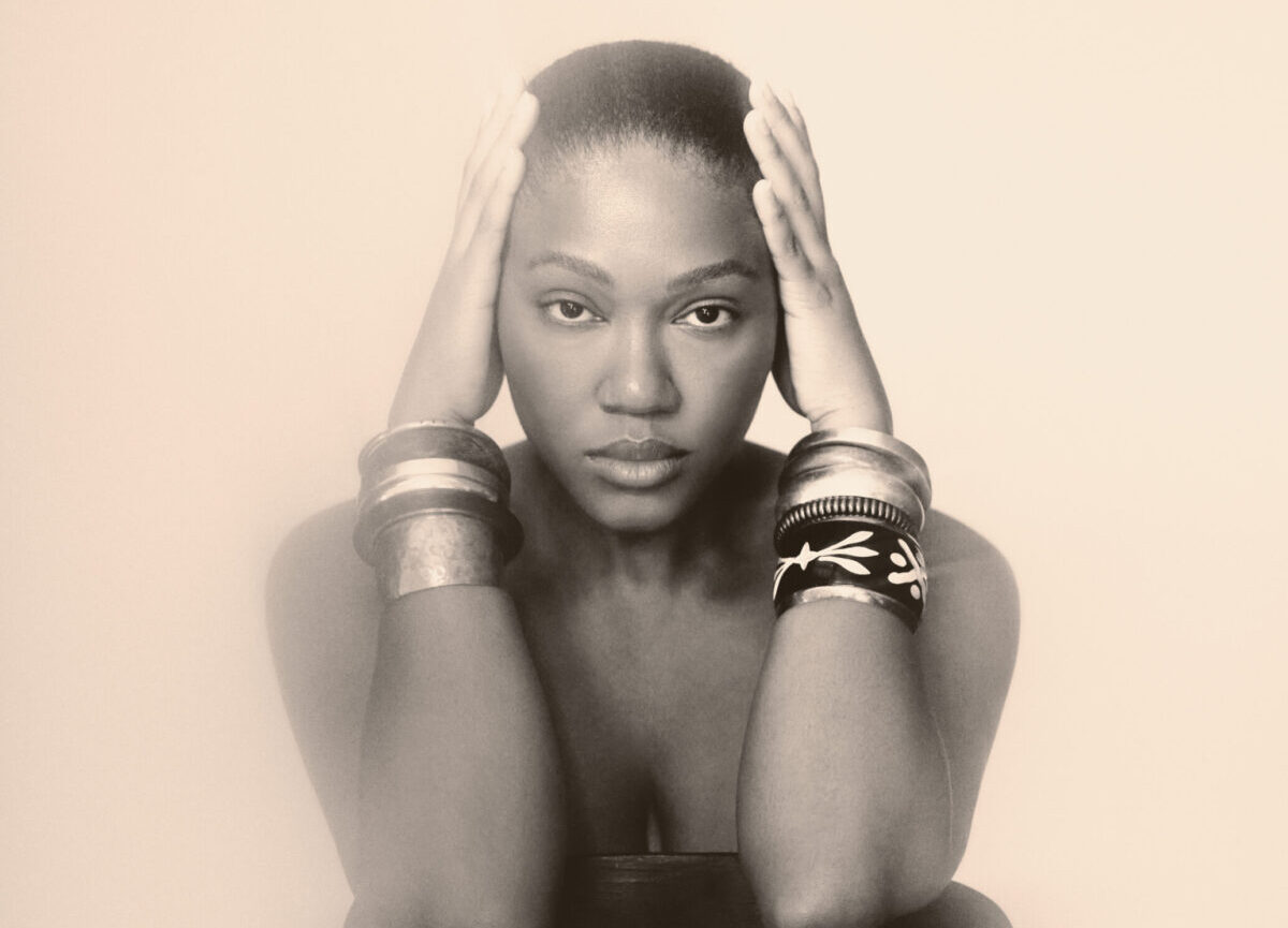 Luedji Luna mergulha nas profundezas em “Um Mar Pra Cada Um”