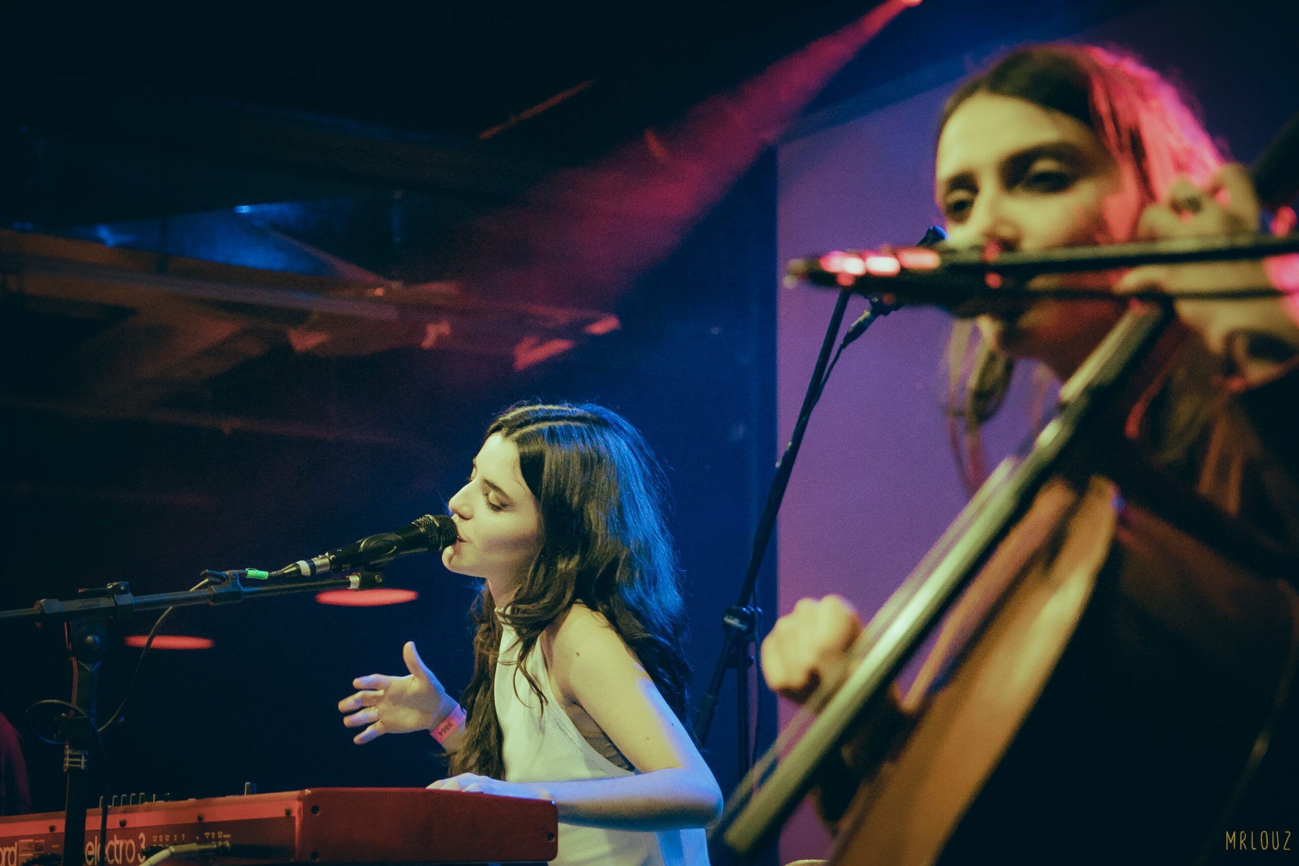 Nina Maia e Francisca Barreto - Cineclube Cortina - Circuito Nova Música - Foto Por Lou Alves