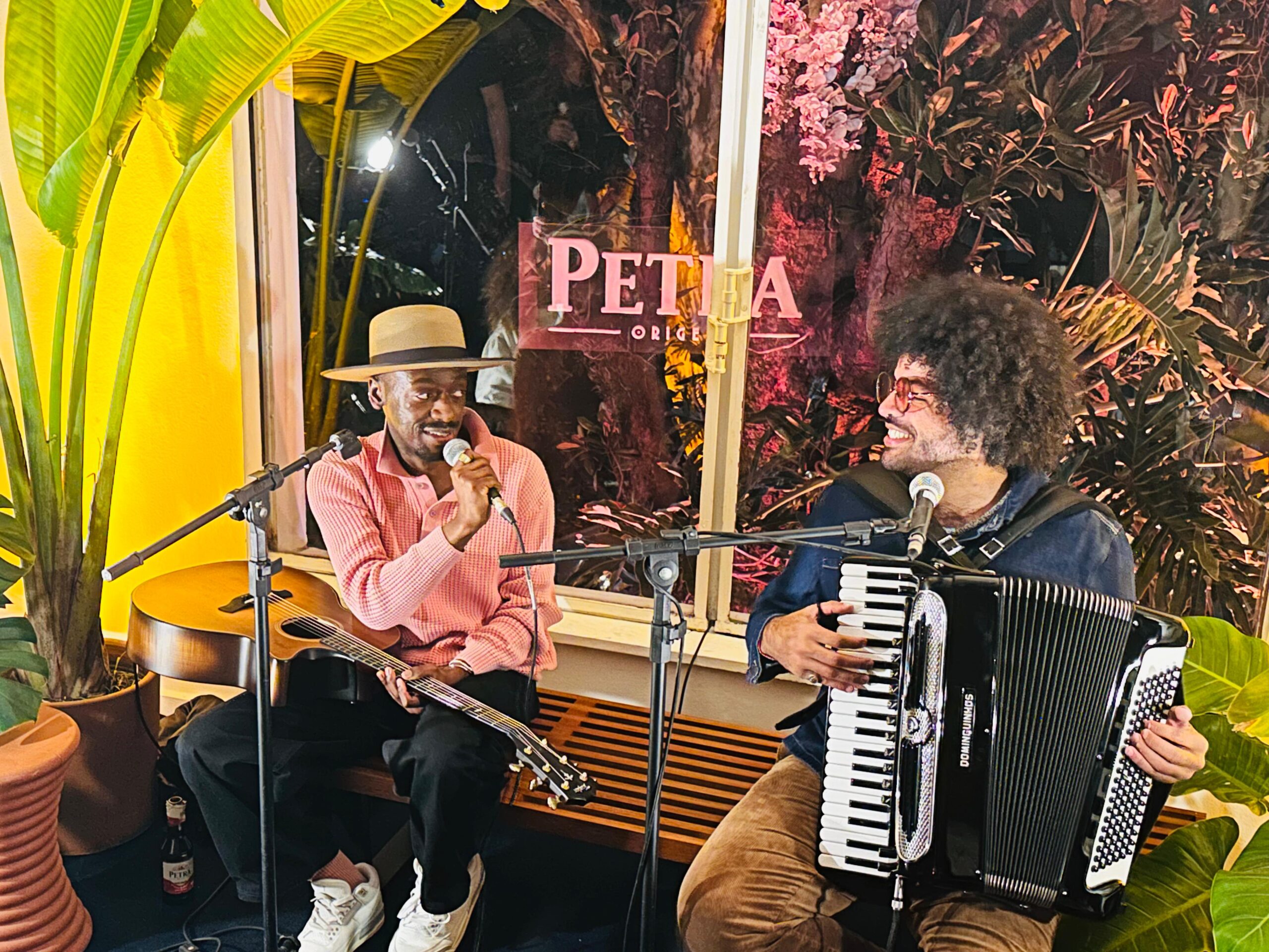 Jotapê e Mestrinho durante Jam no evento Casa da Música Brasileira - Petra Zuca edital